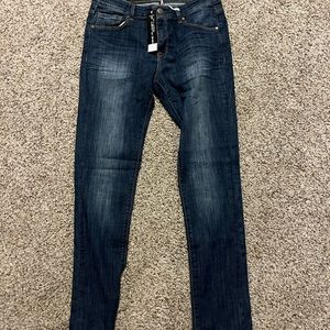 Brand new Nine Planet Skinny Jeans. Size 13